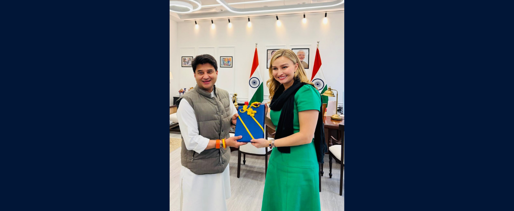 On the sidelines of the AI Impact Summit 2026 in New Delhi, Communications Minister Shri Jyotiraditya Scindia met with the Swedish Minister for Energy, Business and Industry and Deputy Prime Minister