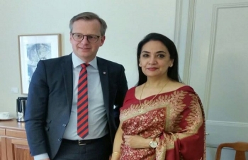 Ambassador of India Monika Kapil Mohta meets Sweden’s Minister of Enterprise and Innovation in Stockholm on 17 May 2017 to discuss bilateral economic and trade relations